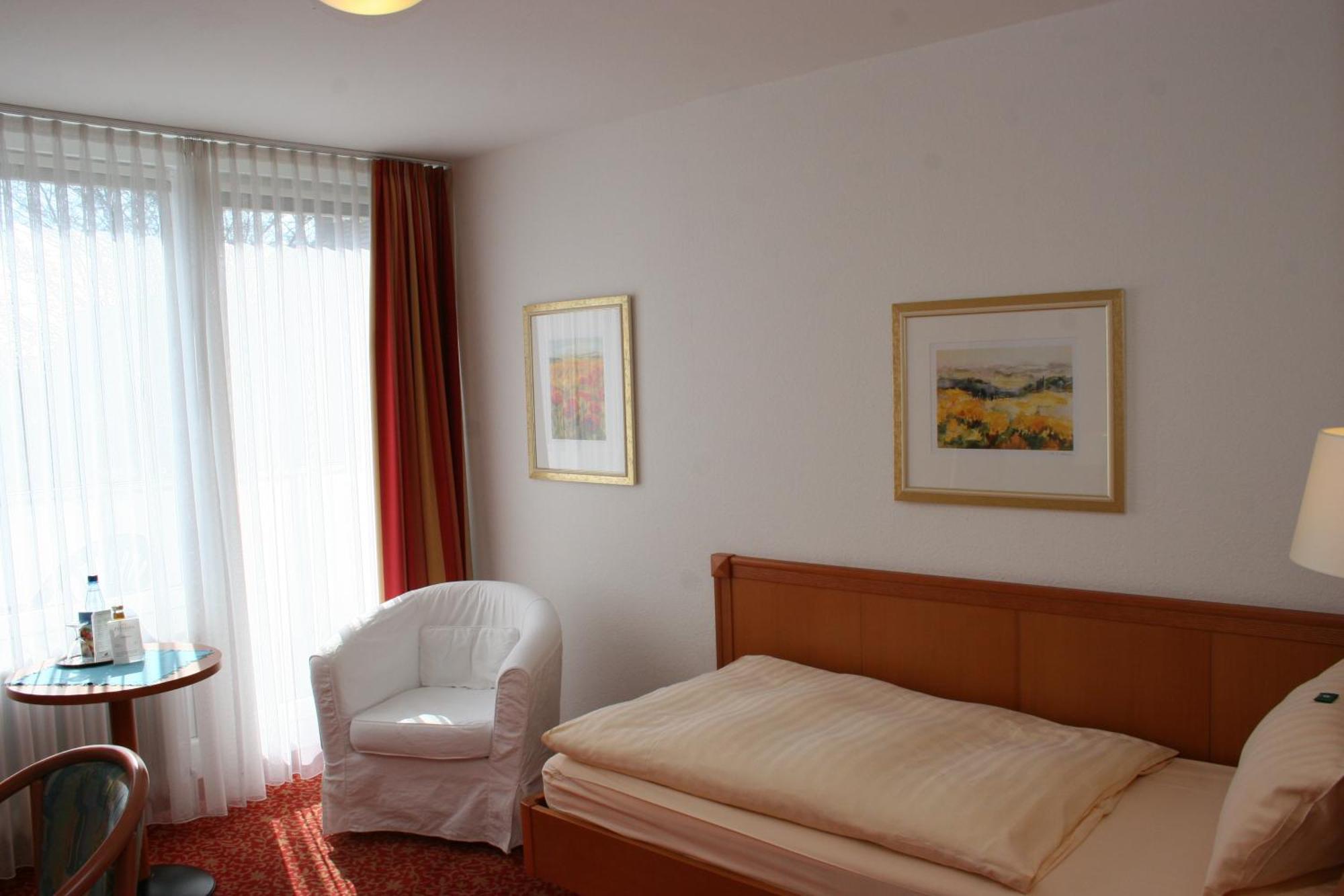 Hotel Petersen Bad Zwischenahn Exteriör bild